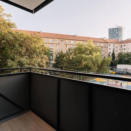 Stylish Apartment Retreat Bratislava Esterno foto